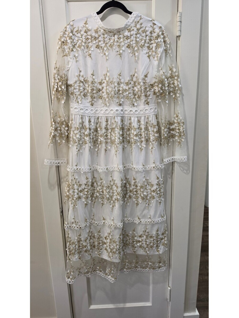 Polagram White and Gold Embroidered Long Sleeve Dress Size L